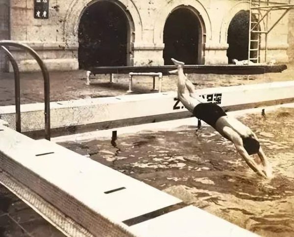 永利配资 体“谈”记忆｜缘起远东赛场，不断书写荣光，见证上世纪申城跳水的进阶之路